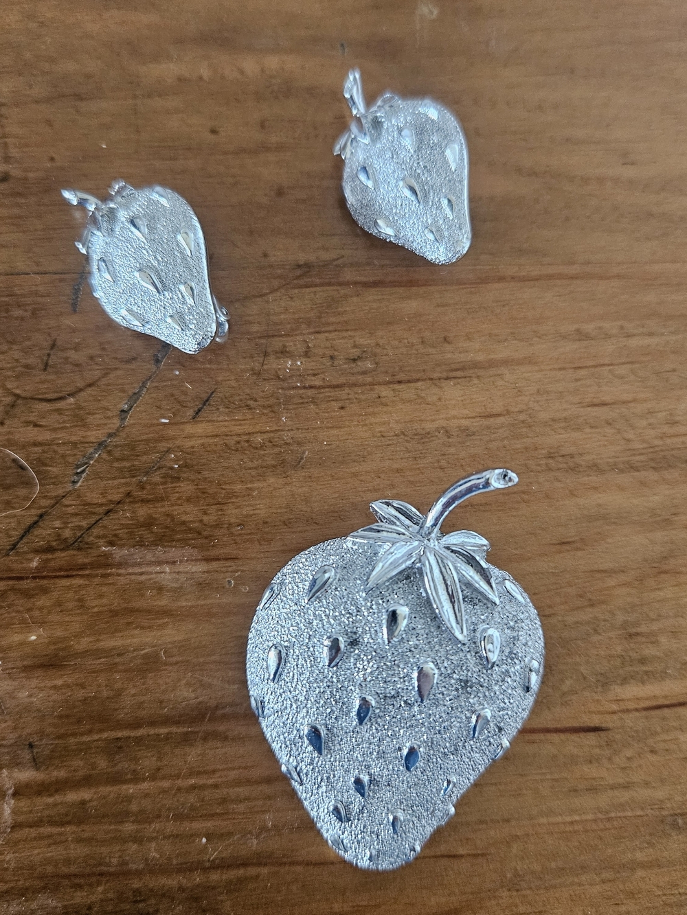Sarah Coventry Silver Strawberry Brooch and Earrings Set